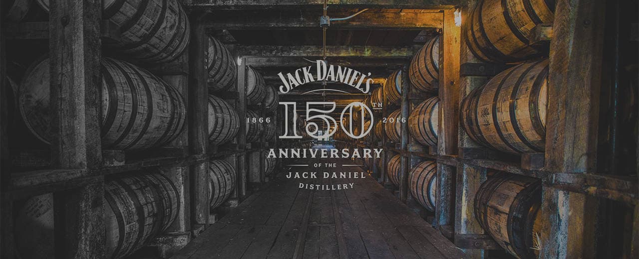 Бренд Jack Daniel's отмечает свое 150-летие запуском масштабного квеста, который стартует 1 июля, предлагая фанатам найти культовые дубовые бочки. Будет спрятано 150 бочек с премильным виски в 50 городах по всему миру.