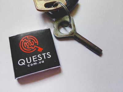 Сладкие подарки от Quests.com.ua на Гончара - организатор квест игр, в которых нужно выбраться из комнаты