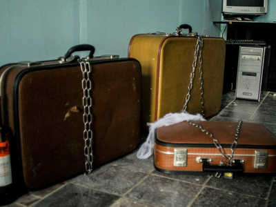Что прячут старые чемоданы, узнай в квест комнате "Секретная комната"