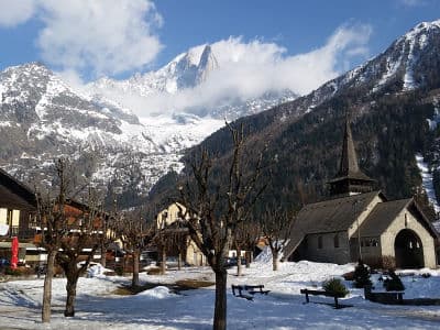 Альпийская деревня Шамони, Франция.
