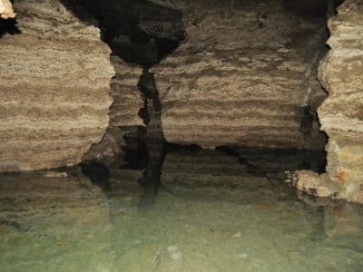 пещера золушка черновицкая область