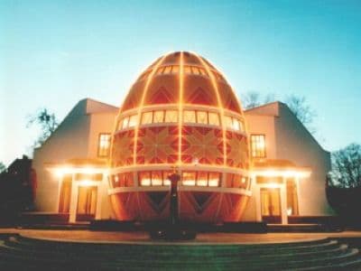 Музей Писанка находится в городе Коломыя Ивано-Франковской области.
