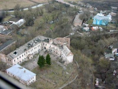 Клеванский замок входит в сотню наиболее выдающихся замков Украины. 