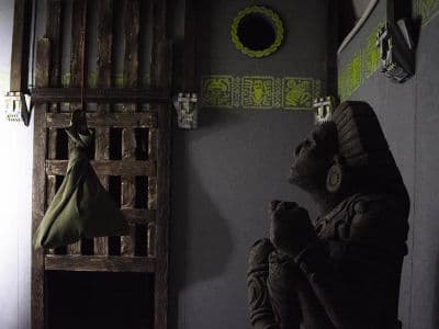 AztecS - квест комната в жанре эро-хоррор от AR Escape Rooms в Киеве