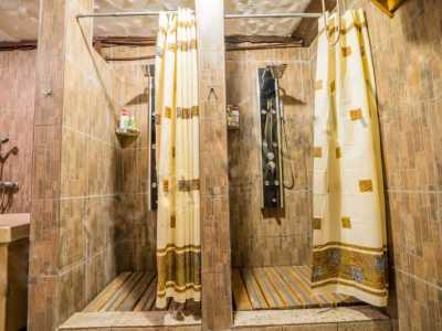 Банный комплекс "Руська баня"- уютная баня в Академгородке Киева дарит уют и заботу своим гостям уже более 10 лет. Массаж вениками, скрабирование, оздоровления волос и многое другое.