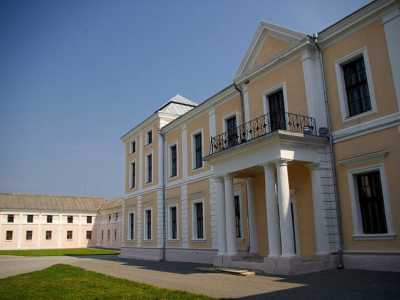 Вишневецкий дворец в Тернопольской области. Отзывы посетителей.