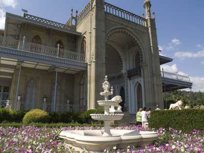  Строительство комплекса "Воронцовский дворец" ознаменовалось 1828 годом и продолжалось 20 лет. 