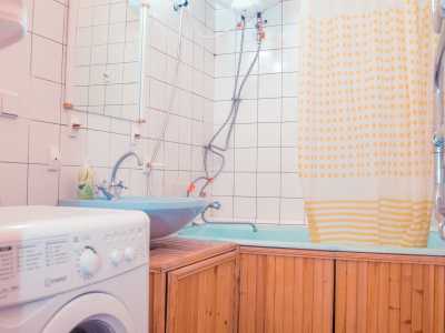 Ванная комната в Sun City Hostel возле Дворца Украины. 