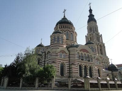 Благовещенский кафедральный собор в центре Харькова.
