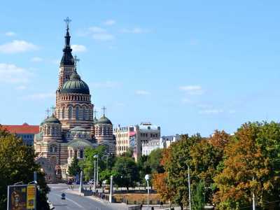Благовещенский собор является ровесником Харькова. Среди многочисленных православных храмов не только в Украине, но и постсоветском пространстве он выгодно выделяется своей архитектурой. 