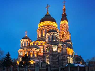 Благовещенский собор является ровесником Харькова. Среди многочисленных православных храмов не только в Украине, но и постсоветском пространстве он выгодно выделяется своей архитектурой. 