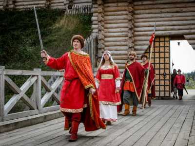 8 и 9 августа Княжество Киевская Русь приглашает совершить незабываемое путешествие во времени в эпоху Средневековья и провести выходные по-настоящему интересно и познавательно.