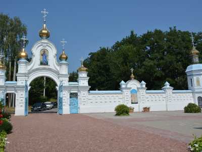 Молчанский монастырь – крепость расположен в городе Путивль, Сумской области, на улице Щорса
