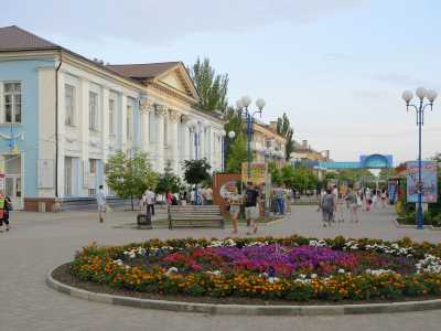 Бердянск - курортный город в Запорожской области.