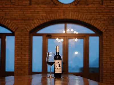 ренд Stakhovsky Wines является символом сбалансированности и неповторимого вкуса, также бескомпромиссно высокого качества вина.