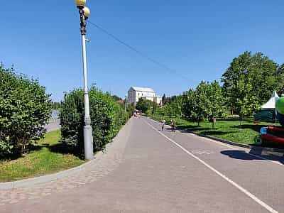 Изящный Тернопольский замок с боевым прошлым