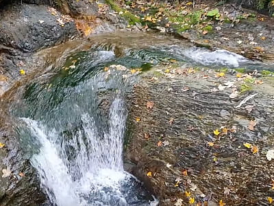 Водопад Бабинец Нижний в селе Бабин Косовского района