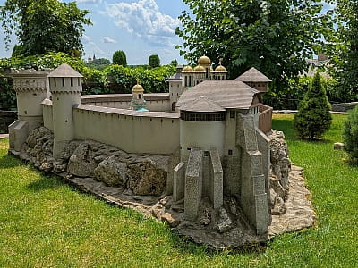 Острожский замок в музее миниатюр «Замки Украины» в Каменце-Подольском