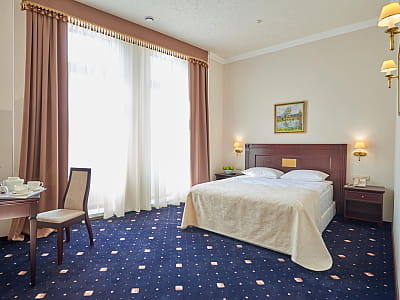 Уютные номера отеля в загородном комплексе City Holiday Resort & SPA в селе Петропавловская Борщаговка возле Киева