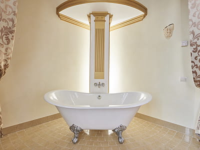 Уютные номера отеля в загородном комплексе City Holiday Resort & SPA в селе Петропавловская Борщаговка возле Киева