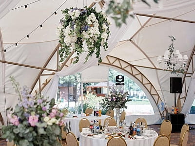 торжественные банкеты и свадьбы в загородном комплексе «Чудодиево» в селе Вышполь Житомирской области