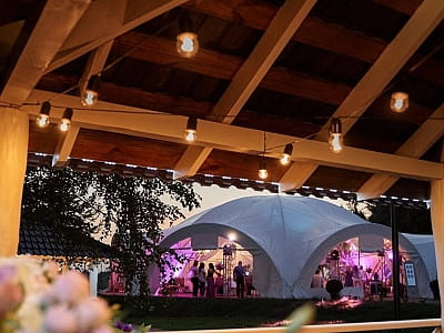 торжественные банкеты и свадьбы в загородном комплексе «Чудодиево» в селе Вышполь Житомирской области