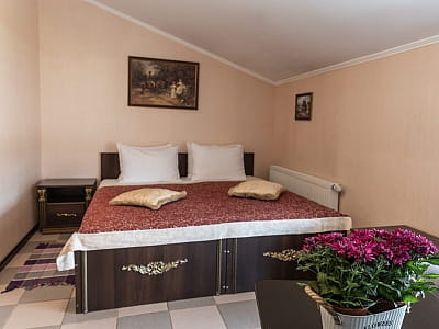 гостиничные номера в загородном комплексе DERGACHOV в селе Веремье Киевской области