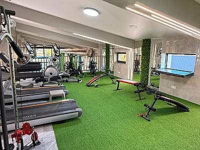 тренажерный зал в загородном комплексе IVORY Resort & Spa в городе Виноградов, что в Закарпатской области