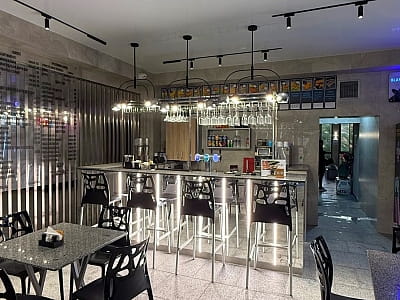 бар в комплексе IVORY Resort & Spa в городе Виноградов, что в Закарпатской области