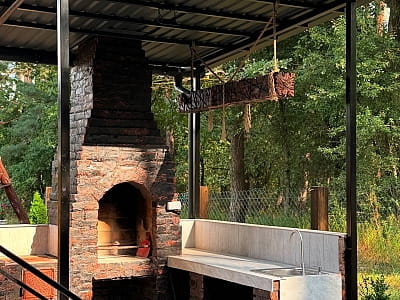 зона мангалов в загородном комплексе Пан Чан возле Золотоноши 