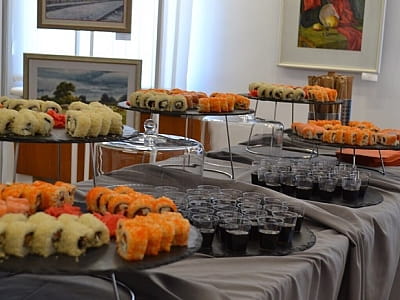 Perlyna Resort – современный загородный комплекс возле Днепра. Коттеджи, бассейн, сауна, BBQ-зона и отдых в гармонии с природой для всей семьи.