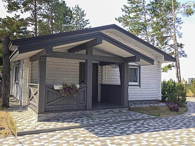 коттеджи и номера в загородном комплексе Perlyna Resort возле Черкасс