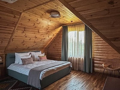 коттеджи и домики в загородном комплексе «Родосвит» в живописном селе Житные Горы Киевской области