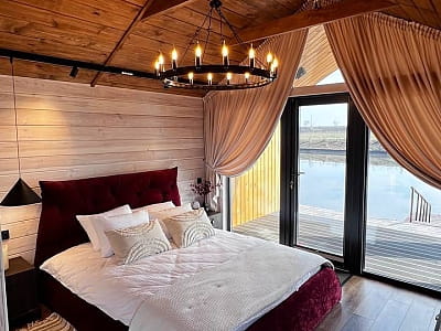 коттеджи и домики в загородном комплексе «Родосвит» в живописном селе Житные Горы Киевской области