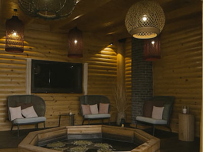 карпатский чан в загородном комплексе «Родосвит» в живописном селе Житные Горы Киевской области