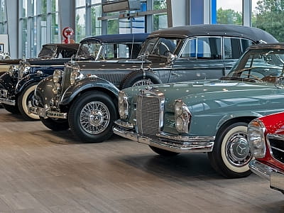 Музей ретро-автомобилей VIK Cars во Львове — путешествие во времени