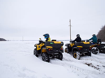 прогулка на квадроциклах в загородном комплексе ZASTAVA (Застава) возле Умани