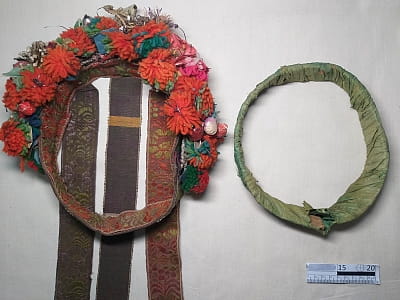 Девичья венки 19 века из Чигиринщины в Национальном музее декоративного искусства Украины