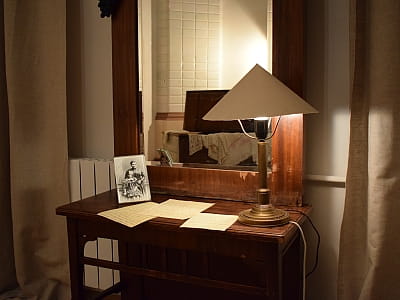 Историко-мемориальный музей Михаила Грушевского в Киеве — аутентичный дом ученого, где воссоздан его кабинет, семейная атмосфера и уникальная историческая экспозиция.