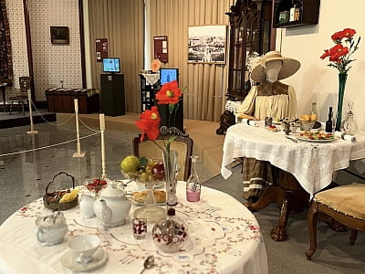 Музей оккупации Киева — экспозиция об оккупационных режимах XX века, сопротивлении киевлян, терроре и разрушении города. Документы, артефакты и VR-выставка «Бабий Яр».