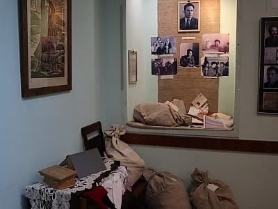 Музей шестидесятничества в Киеве — пространство памяти о деятелях культуры и правозащитниках 1960-х годов. Экспозиции, архивы и уникальные материалы о движении сопротивления.