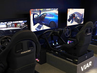 VIAR - один из крупнейших клубов виртуальной реальности в Киеве в торгово-развлекательном центре Cosmo Multimall недалеко от станции метро Шульвская