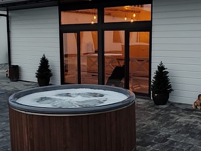 SPA-купель в загородном комплексе Хутор «Казацкая Долина» в селе Карбовка Кировоградской области