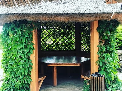 беседка в загородном комплексе Хутор «Казацкая Долина» в селе Карбовка Кировоградской области