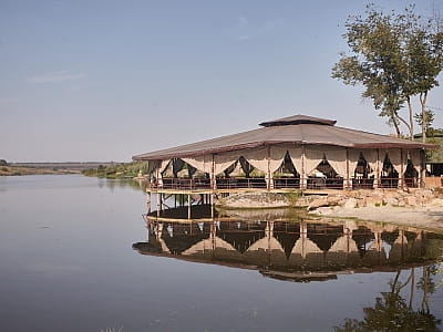 Парк Отель «Скифия» — это загородный гостеприимный комплекс в Кировоградской области, расположенный в природном ландшафте у озера Ташлык, вдали от шумных трасс.