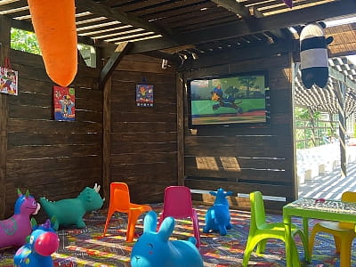 детская комната в загородном комплексе «Аквамарин» в селе Цыбули, недалеко от Полтавы