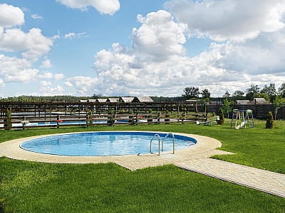 детский бассейн в загородном комплексе «Аквамарин» в селе Цыбули, недалеко от Полтавы