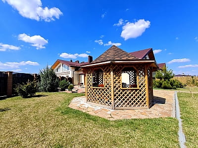 беседки в загородном комплексе Bulanovo в селе Буланово Полтавской области