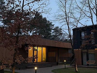 комфортные номера и коттеджи в загородном комплексе DOM в Киевской области