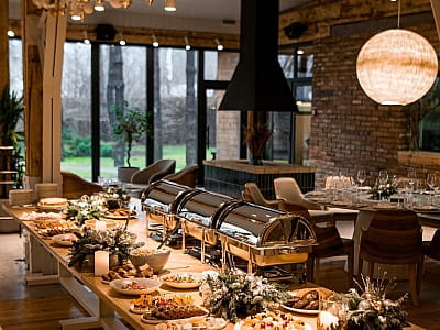 ресторан в загородном комплексе DOM в Киевской области